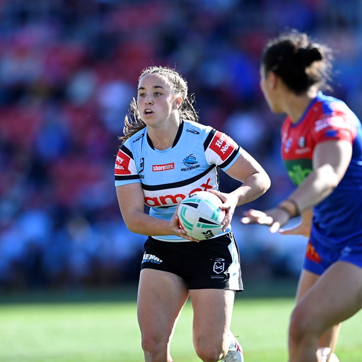 2024 NRLW Signings Tracker: Sharks re-sign young gun Taylor