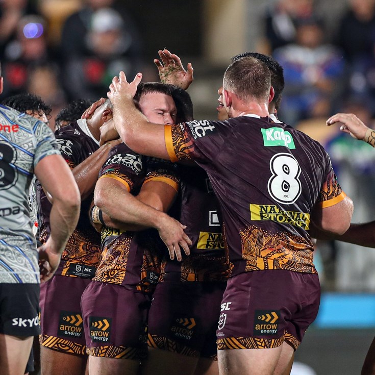 Unbreakable Broncos tackle their way to win over Warriors