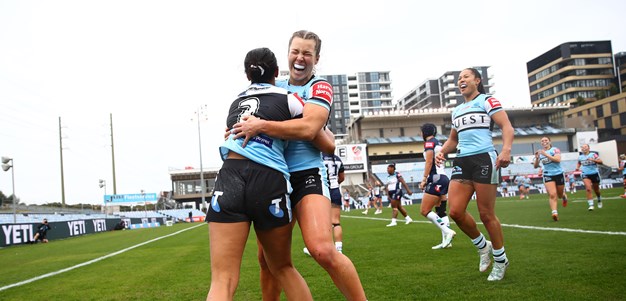 Sharks shutout Cowboys to get round 1 win