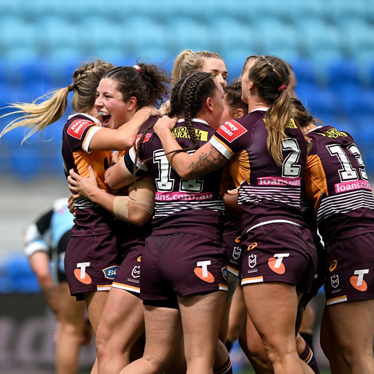 Broncos strike late to make it six on the trot