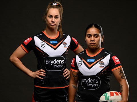 NRLW, Brisbane Broncos, squad analysis 2023, predicted Round 1 team, best  17