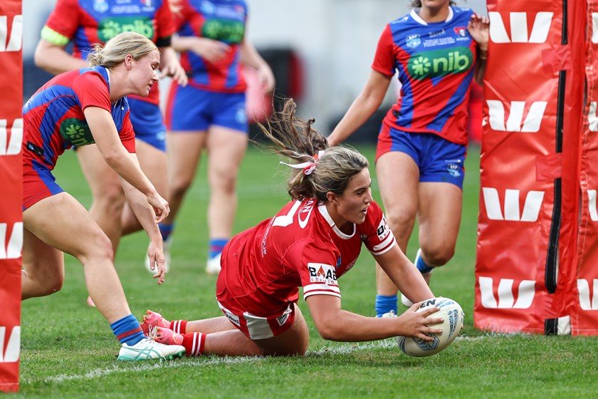 Wilson crossing for the Steelers' final try in their Tarsha Gale Cup Grand Final win.