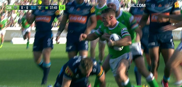 Wighton scores early for Canberra