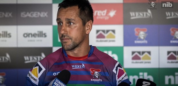 Pearce re-signs with the Knights