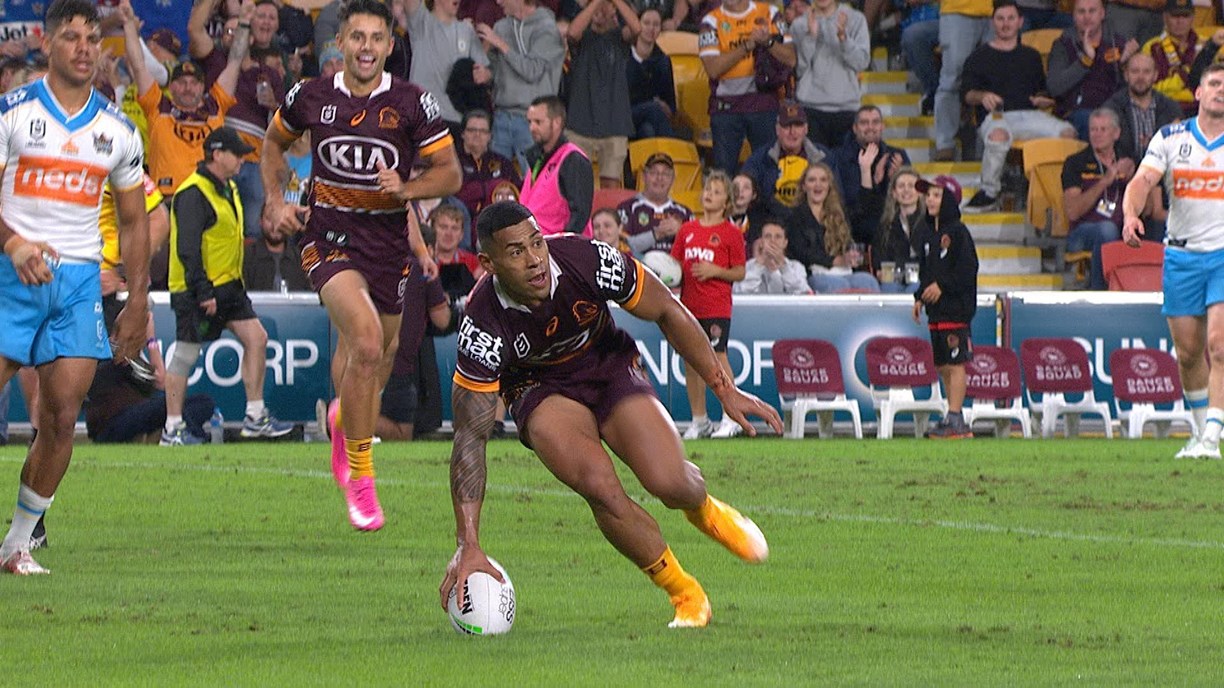 NRL 2022: Brisbane Broncos produce huge comeback win over Gold Coast Titans