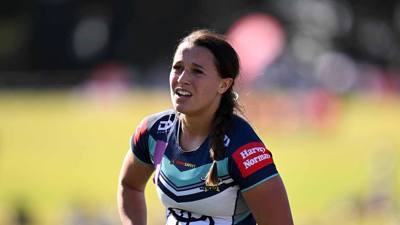 Townsville, Australia. 02nd Sep, 2023. Krystal Blackwell of the Cowboys  scores a try during the NRLW Round 7 match between the North Queensland Cowboys  Women and the St. George Illawarra Dragons at