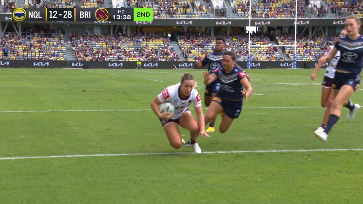 Mele Hufanga scores four as Broncos hammer NRLW Cowboys