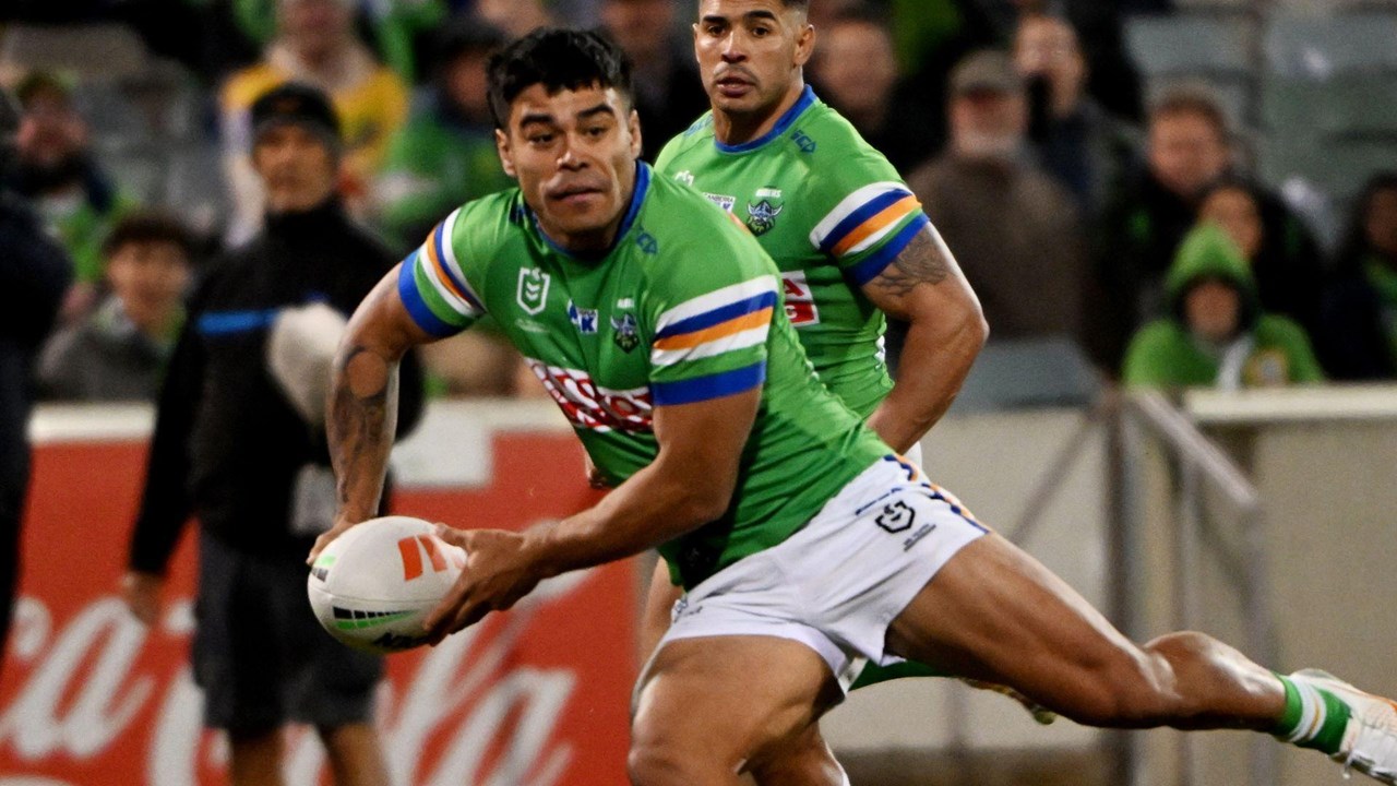 Canberra Raiders v Canterbury-Bankstown Bulldogs, Match Highlights, Round  23, 2013