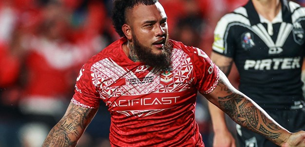 Addin Fonua-Blake Try