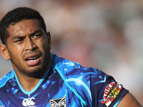 The Warriors have secured hard-working back-rower Sebastine Ikahihifo for the 2015 season.