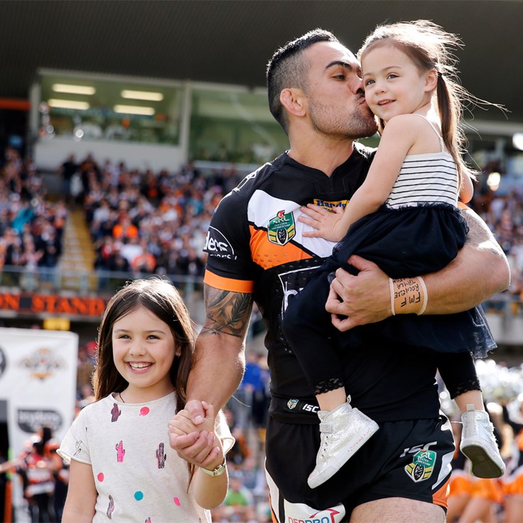 Halatau praises Farah after farewell