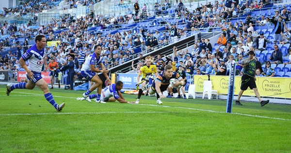 Titans v Bulldogs - Round 10, 2019 - Match Centre - NRL