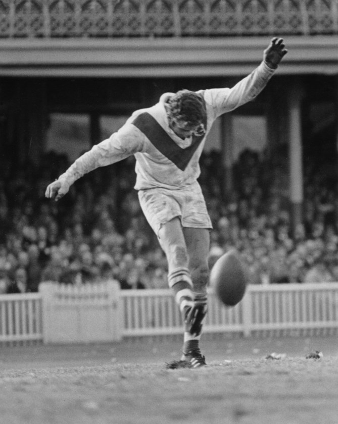 1971-goal-kicking-st-george-v-souths-graeme-langlands.jpg