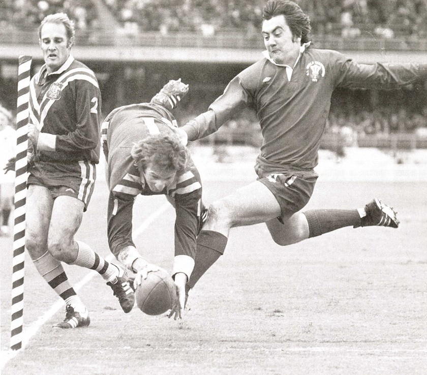 1975-final-international-try-graeme-langlands.jpg